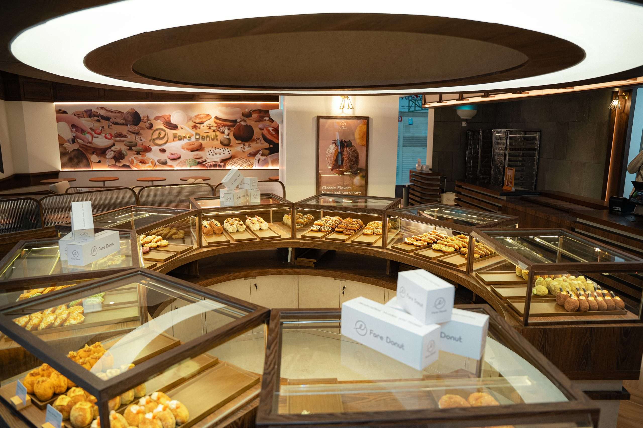 Fore donut display